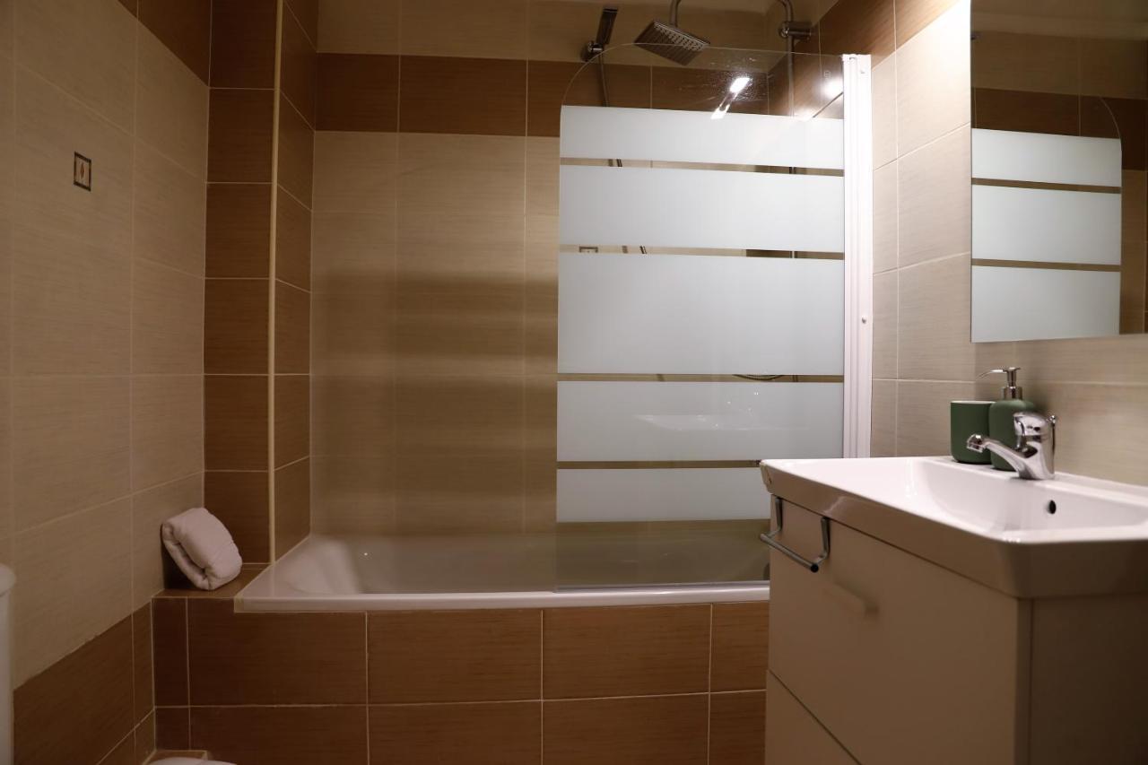 New Stylish And Cozy Apartment Krani Eksteriør bilde